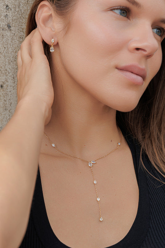 MARQUIS PEAR LARIAT