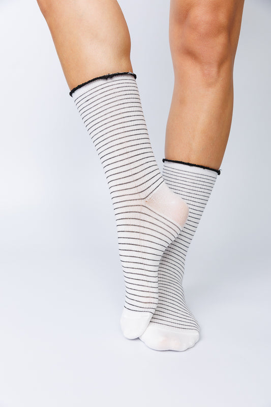 SOFT FRILL STRIPE SOCKS