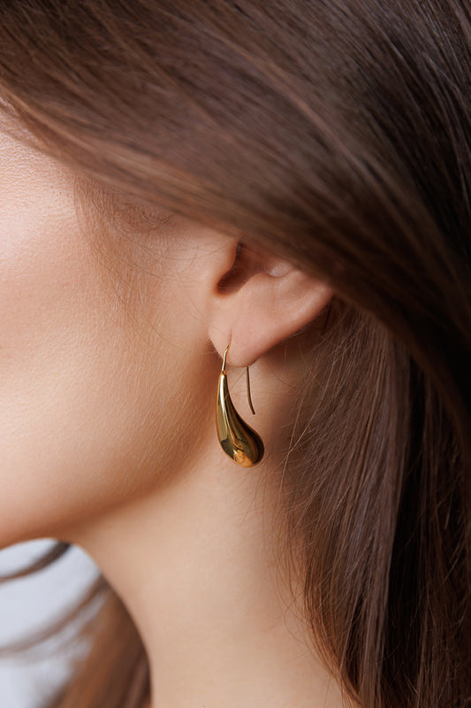 DROP BOLD EARRINGS