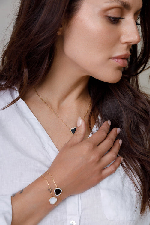 ENAMEL HEART BRACELET Limlim fashion accessories