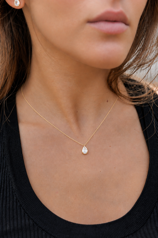 PEAR SHAPE CRYSTAL