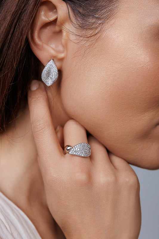 SINGLE PETAL EARRINGS