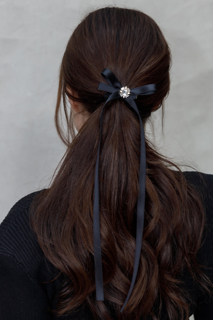 SIDE LONG CRYSTAL BOW Limlim fashion accessories