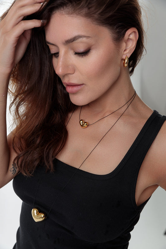 LARGE SHINY HEART NECKLACE