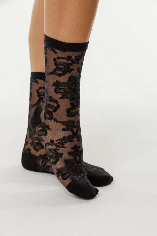 ELEGANT SHEER SOCKS