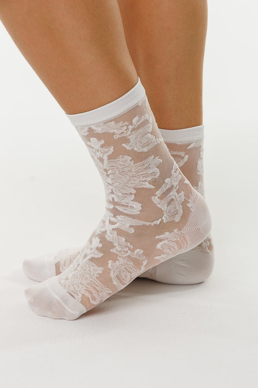 ELEGANT SHEER SOCKS