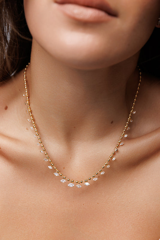 The Oval Dangling Necklace