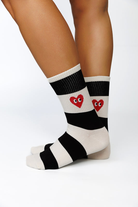 LARGE STRIPE HEART SOCKS