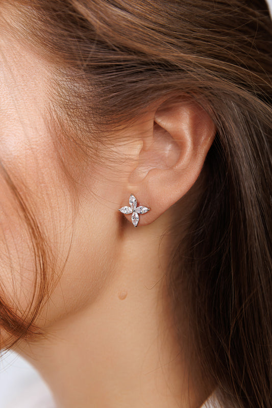 FOUR PETAL CRYSTAL STUD EARRINGS