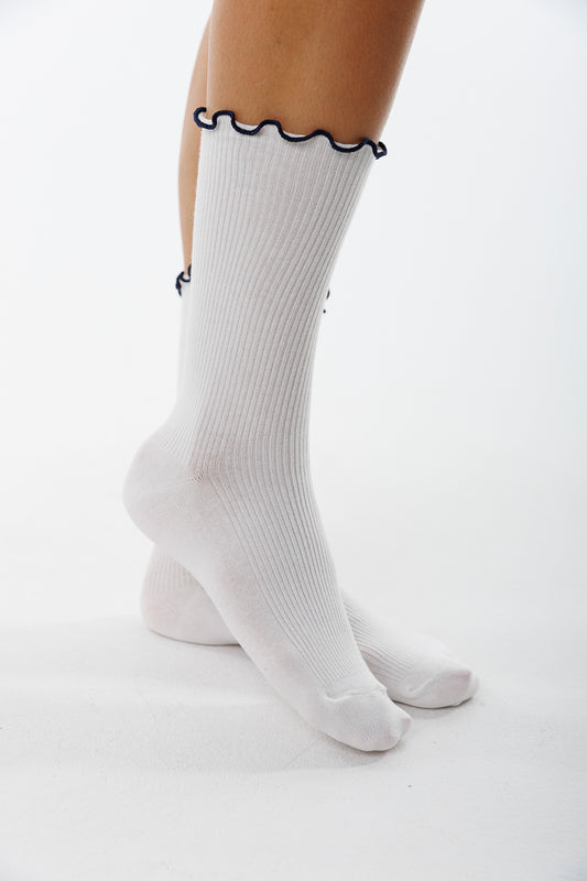 SOFT FRILL TRIM SOCKS