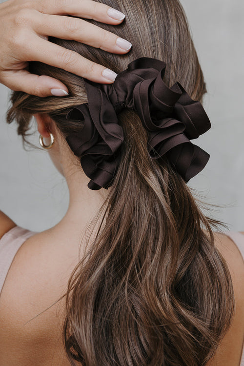 SATIN TRIM CLASSIC SCRUNCHIE Limlim fashion accessories
