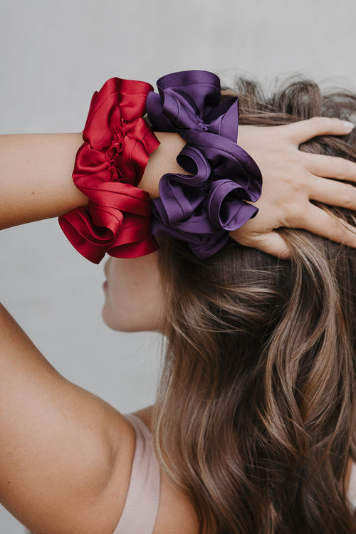 CLASSIC SATIN TRIM SCRUNCHIES . Limlim fashion accessories