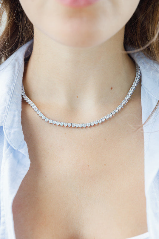 SMALL ASCENDING TENNIS NECKLACE Limlim fashion accessories