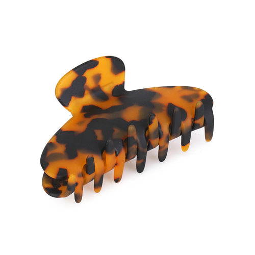 PRET A PORTER JAW Limlim fashion accessories